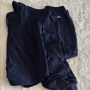 Figs Women's Navy Cargo Pants
